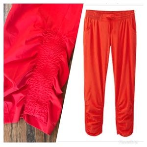 Athleta Prima Capri Pant Red